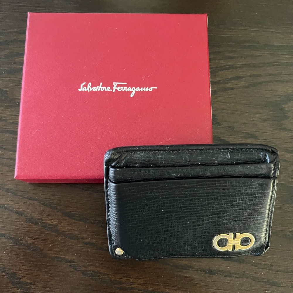 Mens Salvatore Ferragamo Wallet ID Card Case